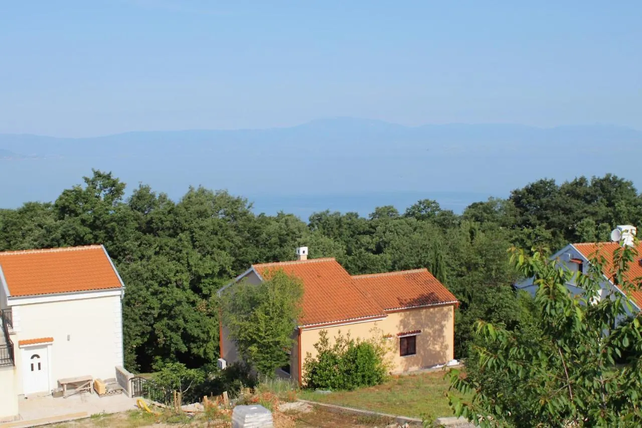 Apartments And Rooms With Parking Space Njivice, Krk - 5458 Njivice
