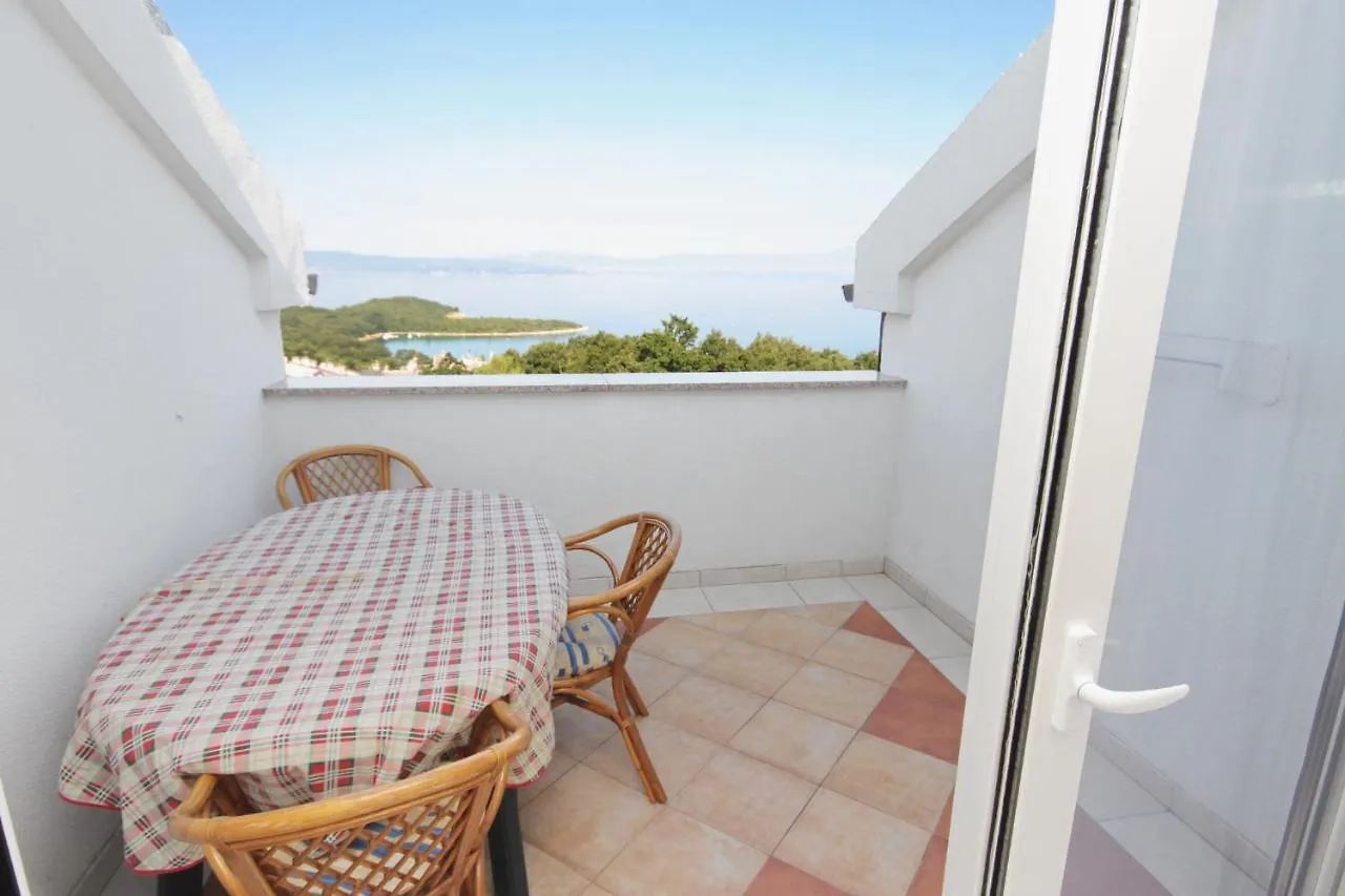 Apartments And Rooms With Parking Space Njivice, Krk - 5458 3*, Njivice