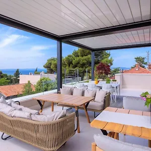 Alba 4*, Split Croatia