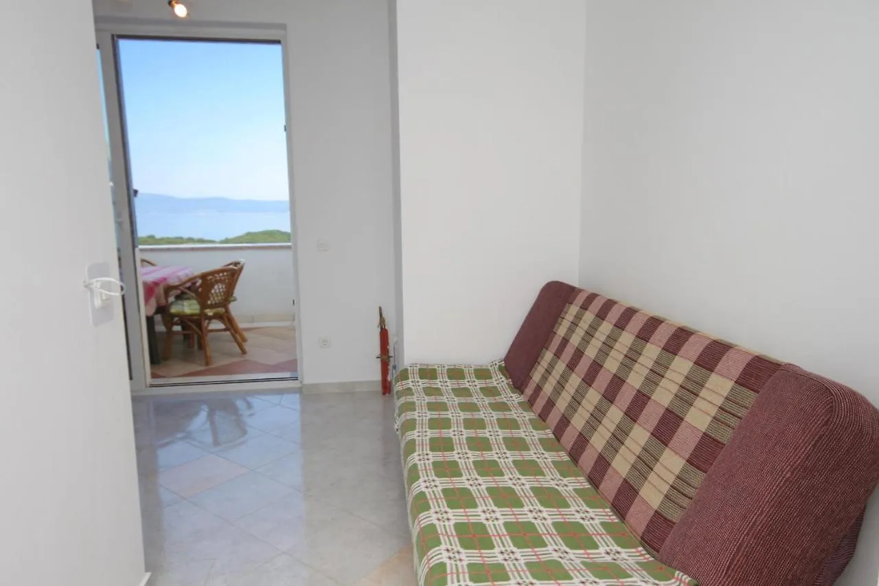 Apartments And Rooms With Parking Space Njivice, Krk - 5458 3*, نجيفيش